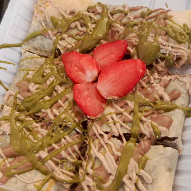 Crepe with Premium Pistachio Chocolate